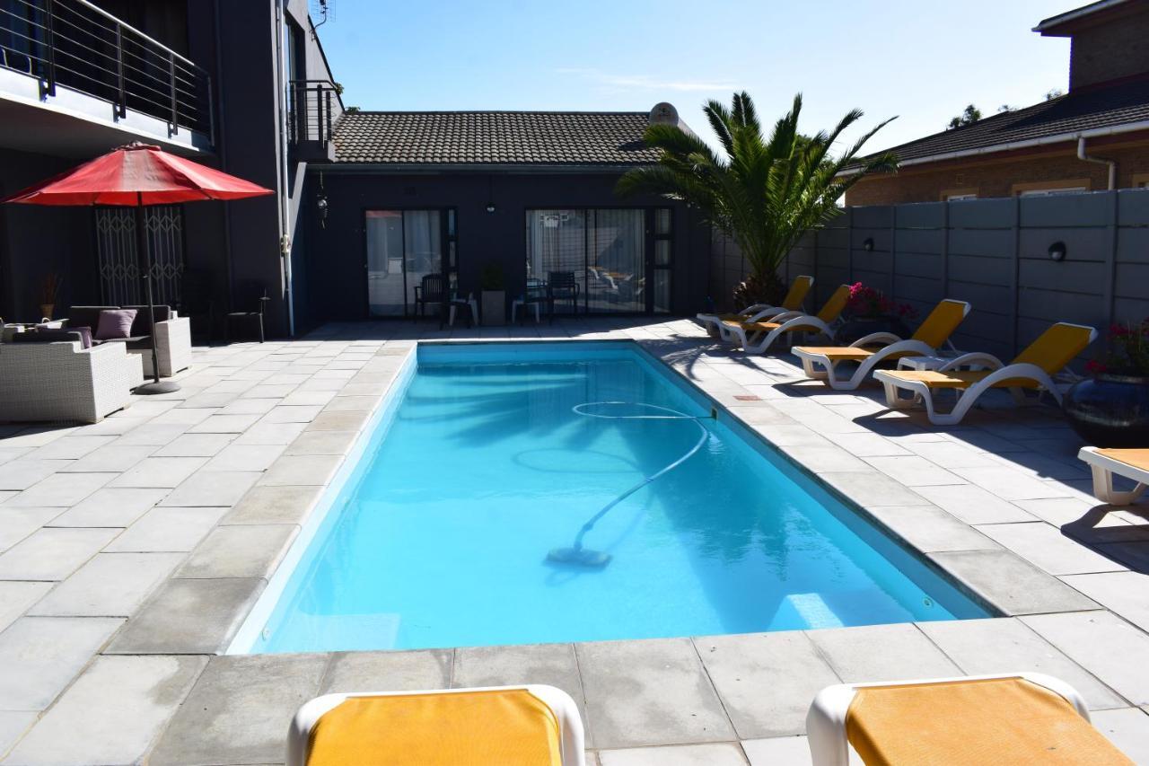 Capetown 4U Guesthouse Bloubergstrand Exterior foto