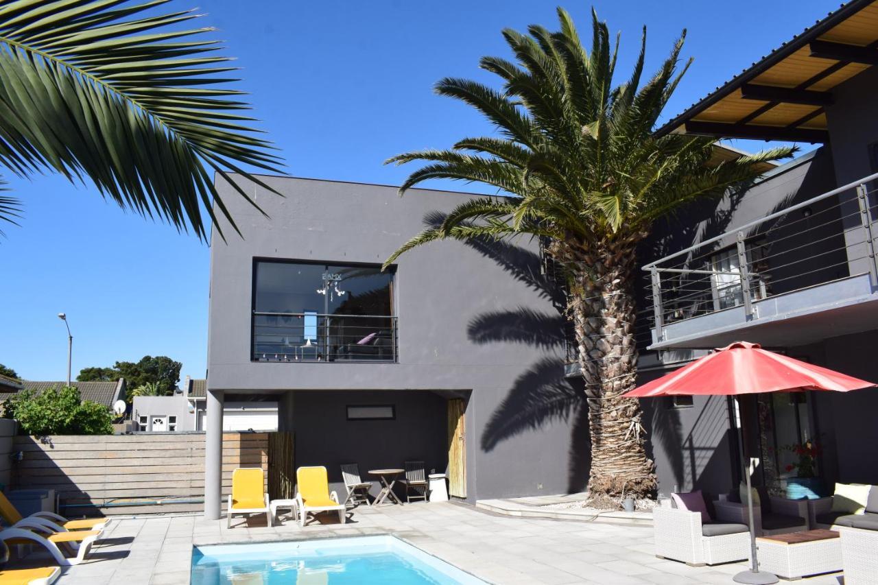 Capetown 4U Guesthouse Bloubergstrand Exterior foto